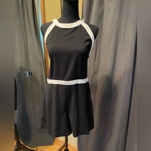 Black/white short jumper from Ann Taylor